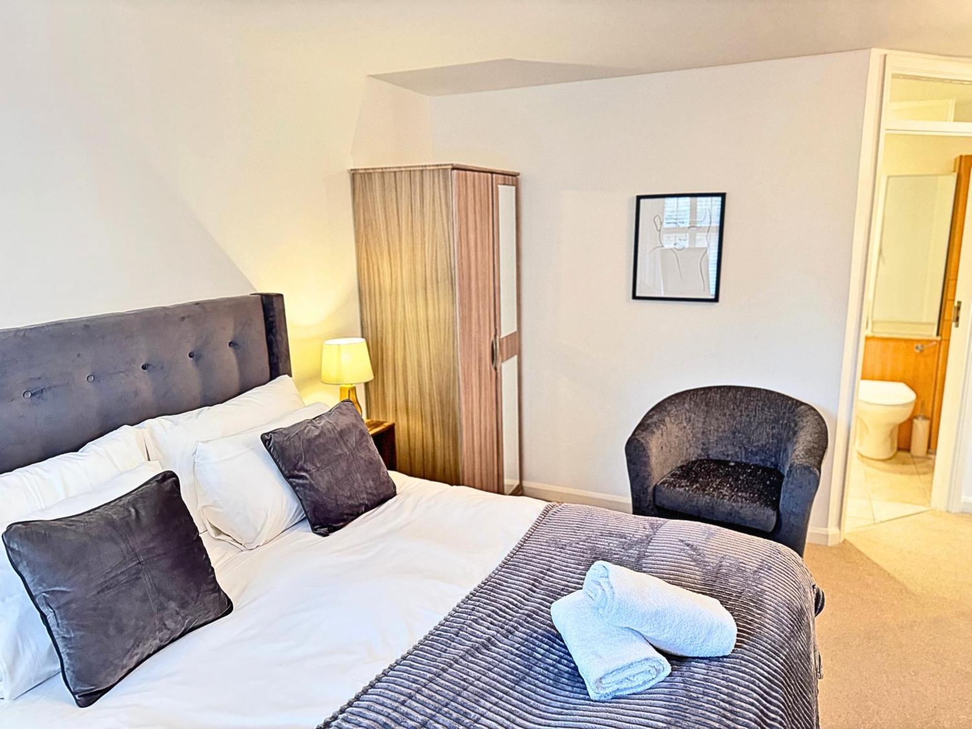 The Heart Of Kensington Mews - 3 Bedrooms House-Private Entrance-Hyde Park Walk Away-Green Park 9 Minutes Underground- The Best Of London With Glamour Of Kensington Exterior foto