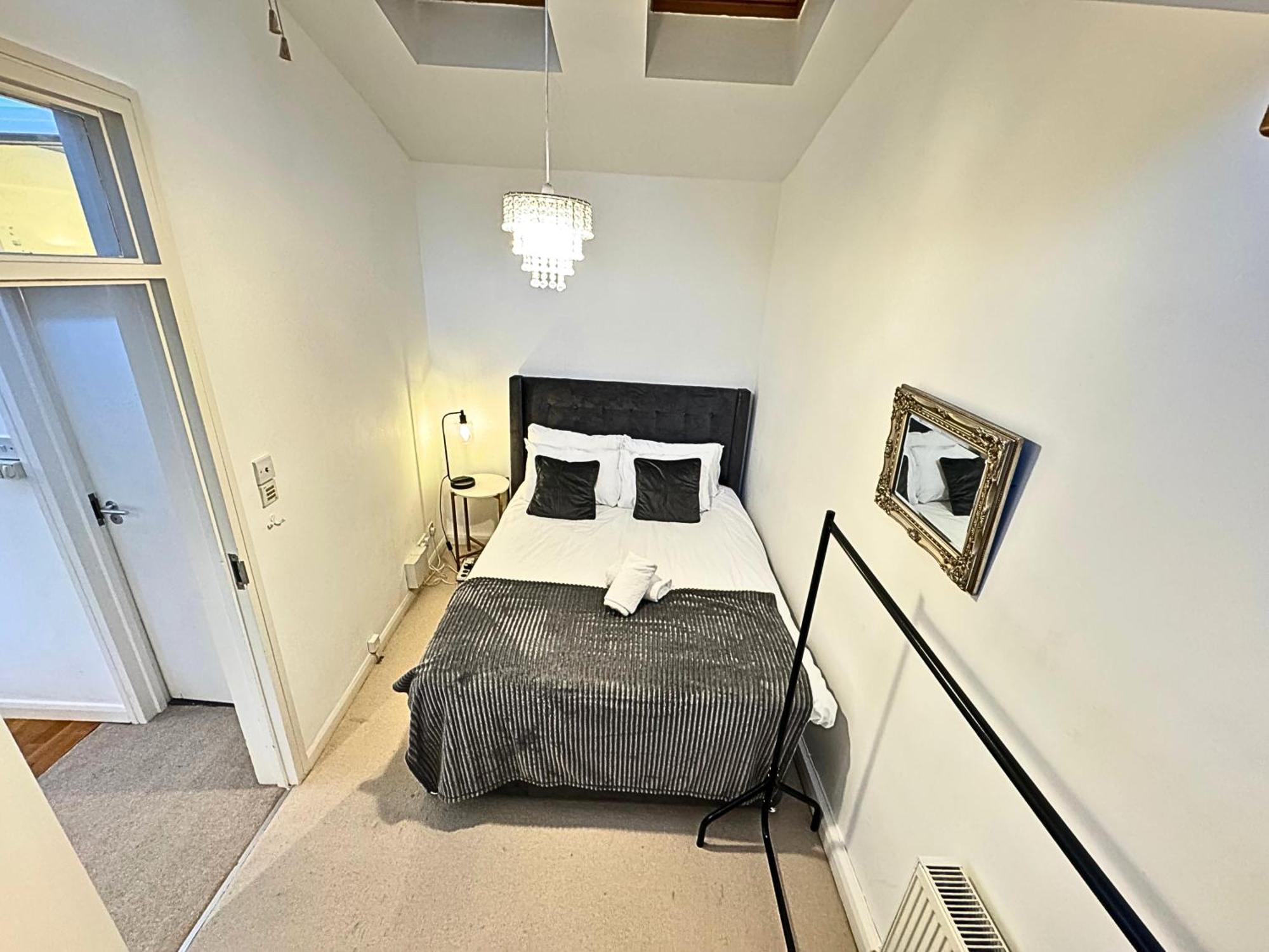 The Heart Of Kensington Mews - 3 Bedrooms House-Private Entrance-Hyde Park Walk Away-Green Park 9 Minutes Underground- The Best Of London With Glamour Of Kensington Exterior foto